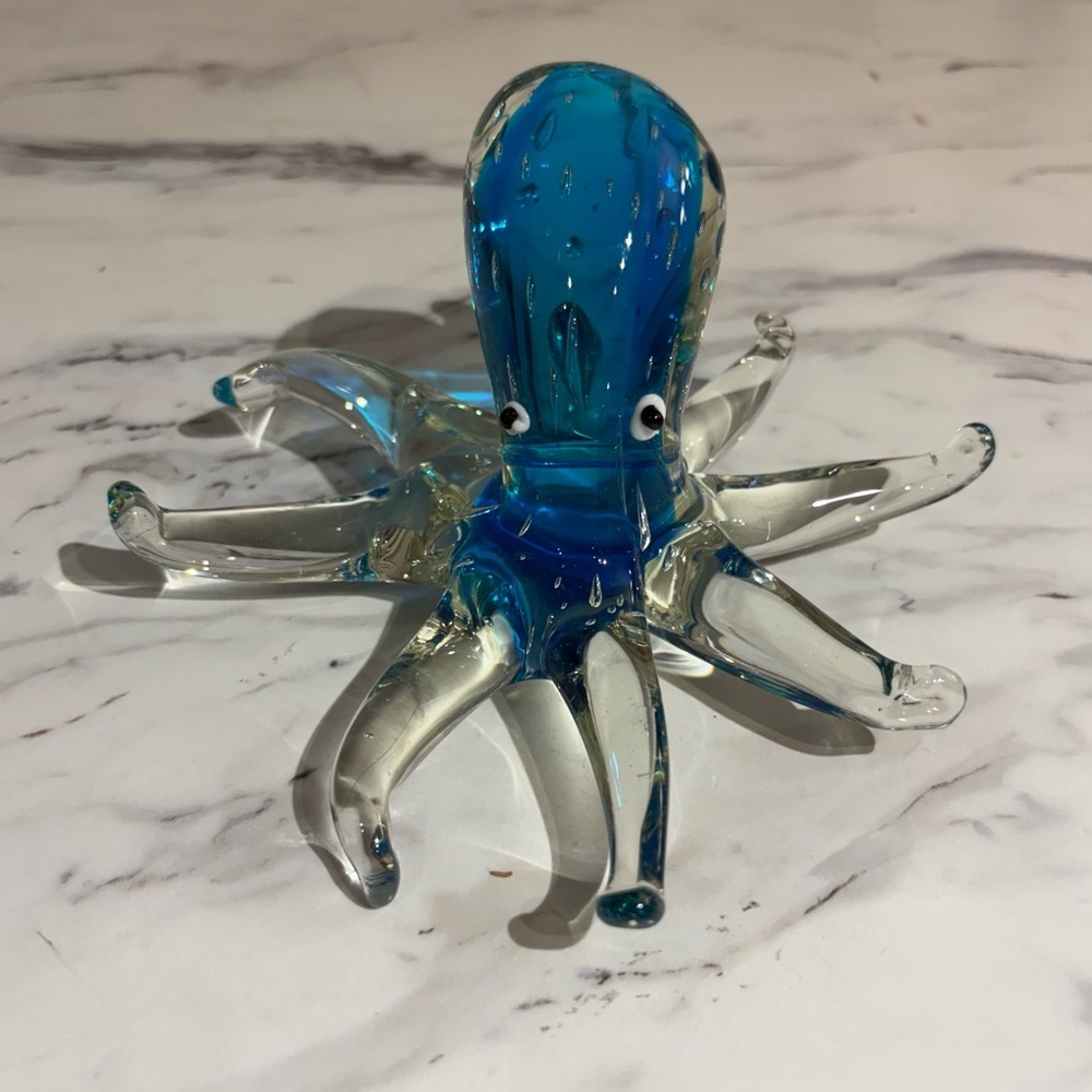 Vintage hand blown Octopus Murano style art glass paper weight